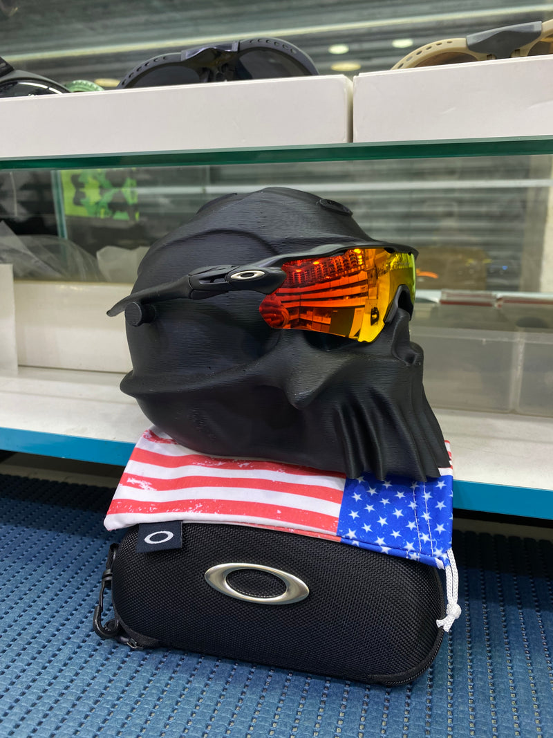 RADAR EV CUSTOM - BLACK RED FLAMES