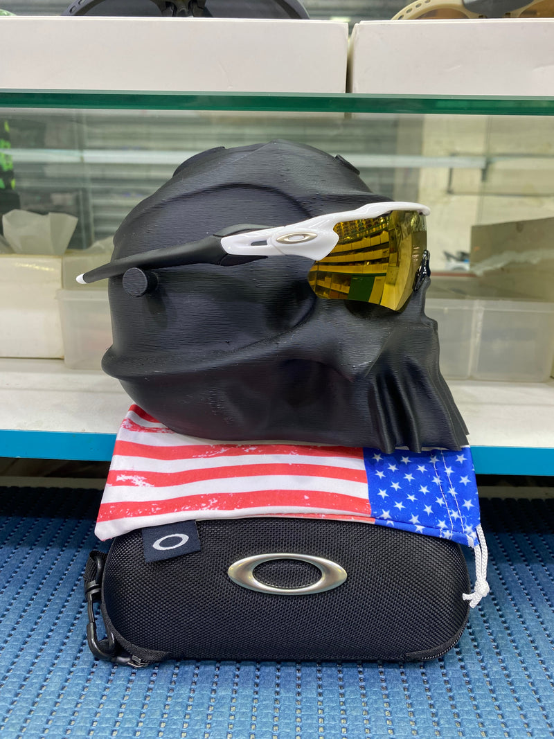 RADAR EV CUSTOM - WHITE GOLDEN