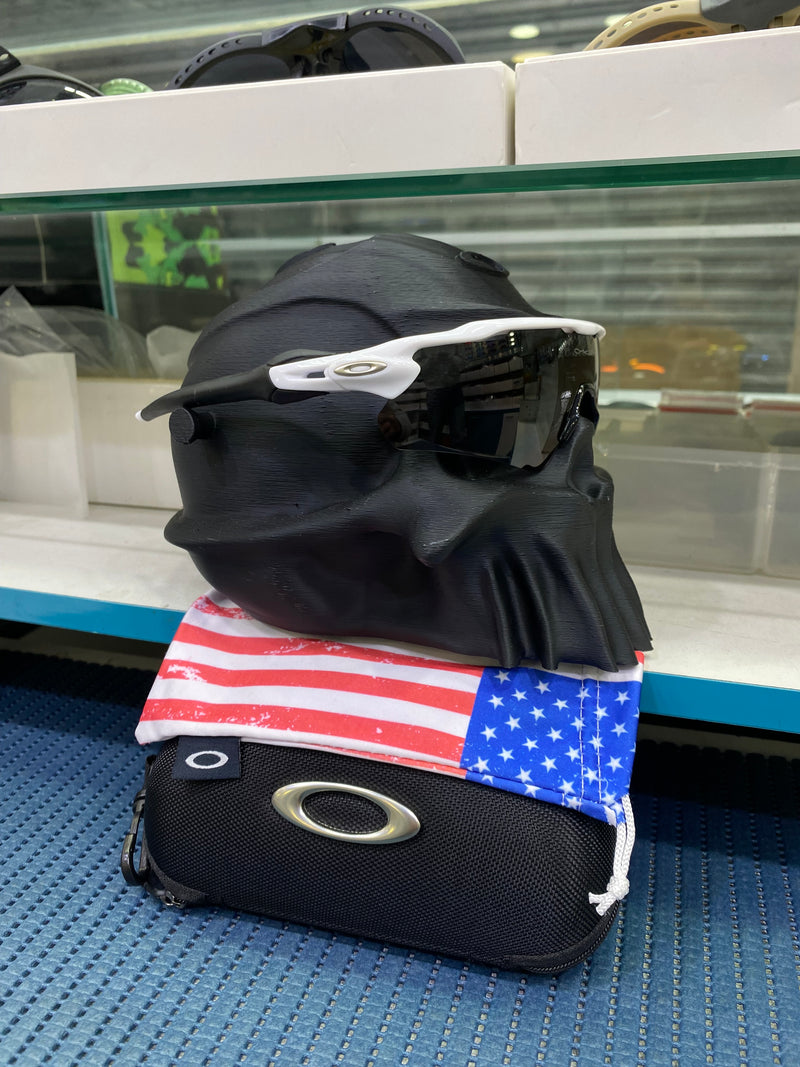 RADAR EV CUSTOM - WHITE BLACK